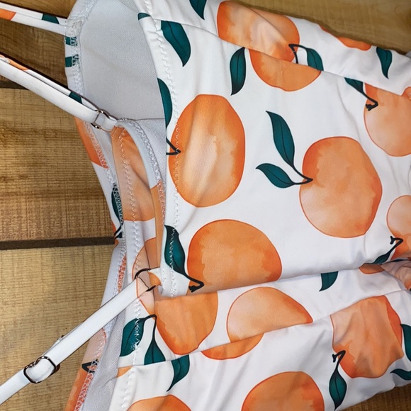 XL/IDK Brand/Looks Good - Picture 5 of 6